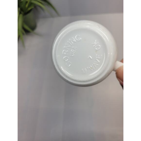 Vintage Mug Corning Ware Mug  Butterfly Gold, Milk Glass, D Handle Coffee Cup - Picture 3 of 5